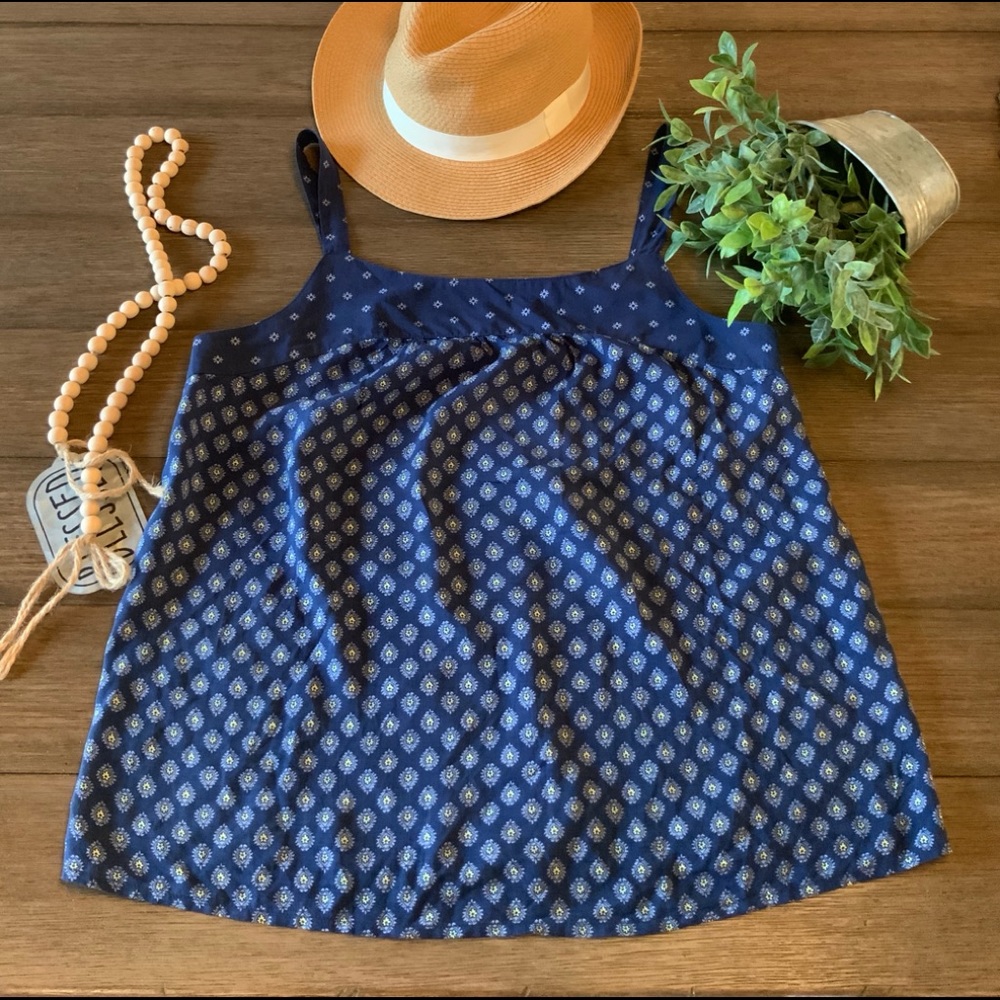 Gap loss  Tank Top